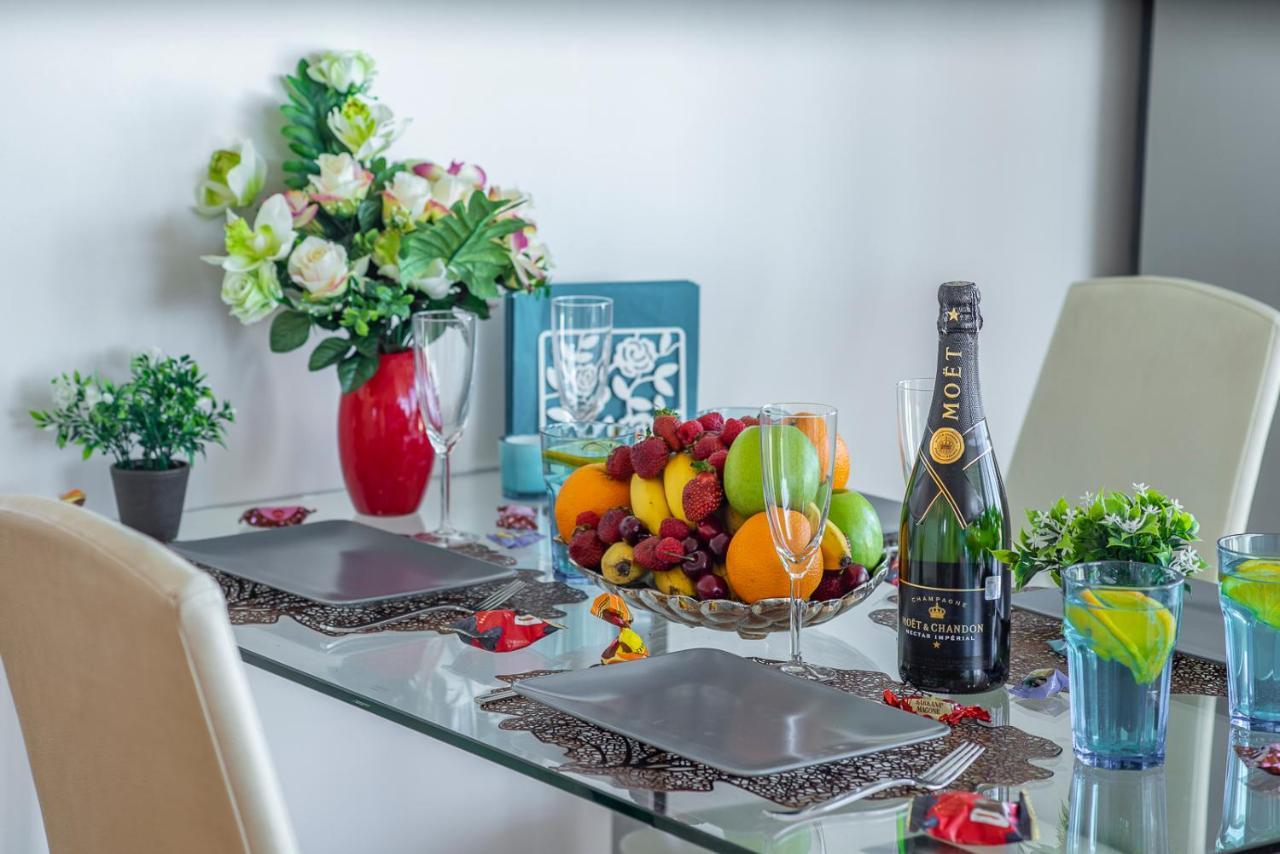 Skyhouse Riga Private Penthouse And Spa Екстер'єр фото