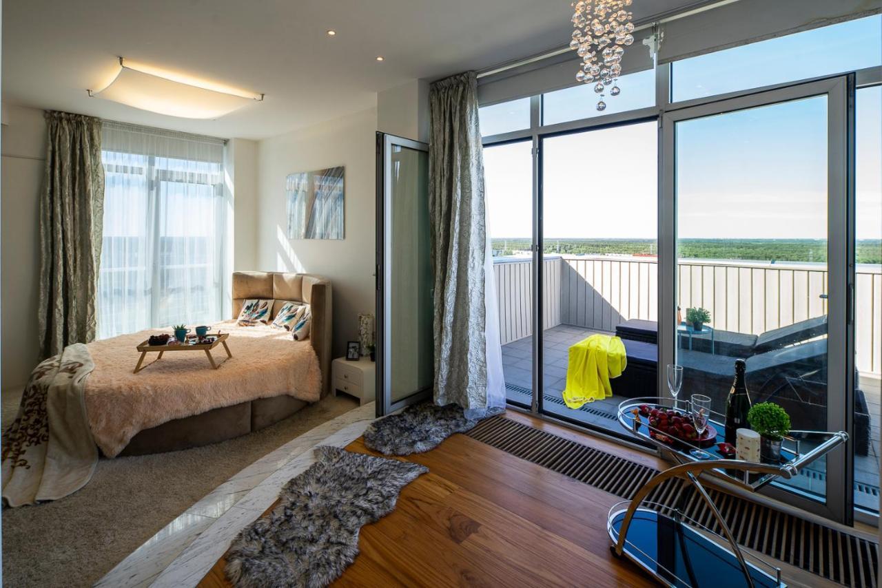 Skyhouse Riga Private Penthouse And Spa Екстер'єр фото