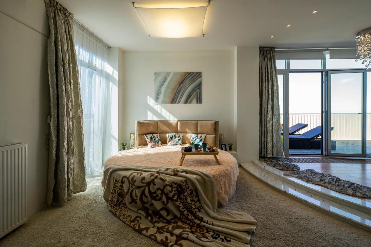 Skyhouse Riga Private Penthouse And Spa Екстер'єр фото